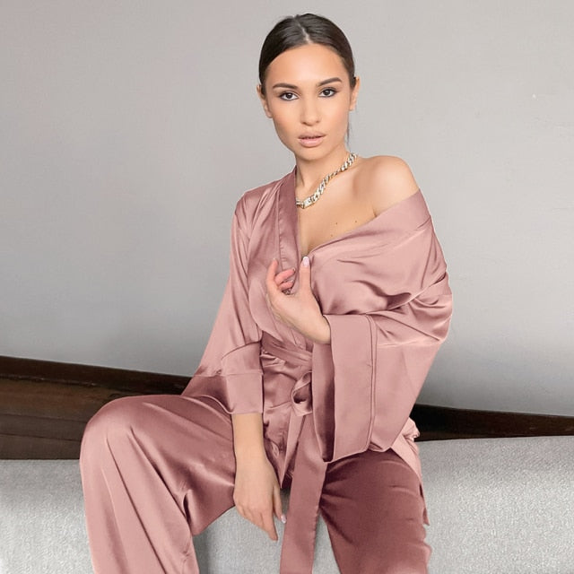 Pijama Kimono Elegante. Moda 2021 - FRETE GRÁTIS - Picuí Magazine