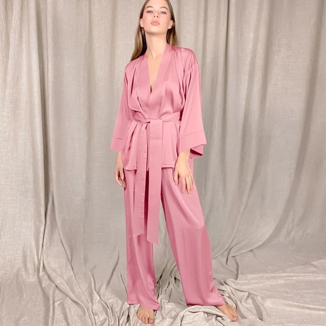 Pijama Kimono Elegante. Moda 2021 - FRETE GRÁTIS - Picuí Magazine