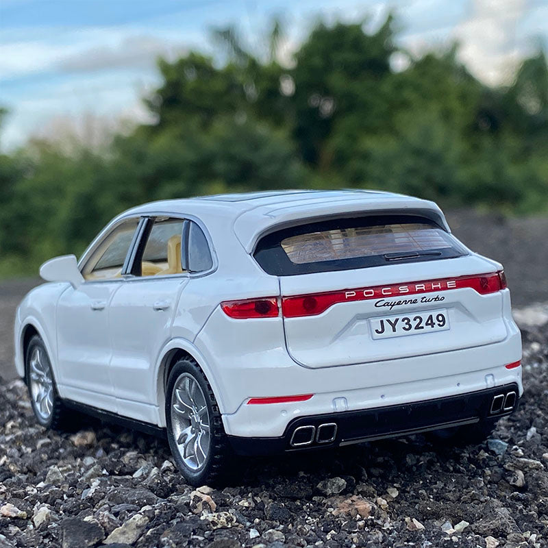 NOVO 1:32 Porsche Cayenne Turbo - Picuí Magazine