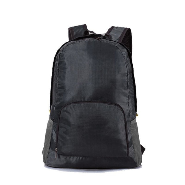 Mochila Slim À Prova D'Àgua – Mochila Dobrável Que Cabe Na Palma Da Mão! FRETE GRÁTIS - Picuí Magazine